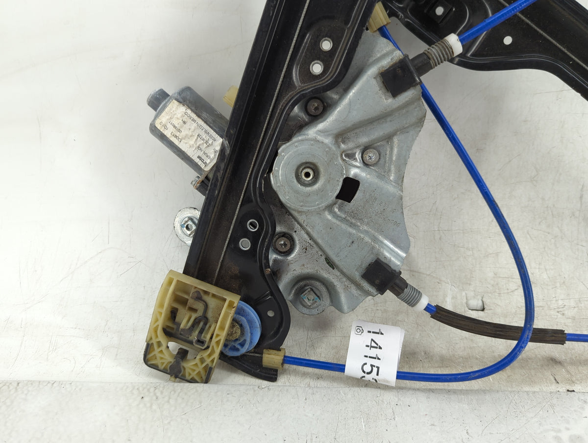 2013-2016 Chevrolet Malibu Used Window Regulator Passenger Front 1415383 - Oemusedautoparts1.com