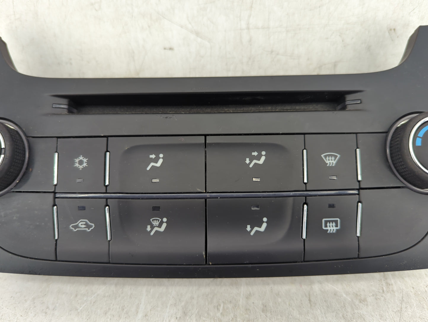 2013-2015 Chevrolet Malibu Climate Control Module Temperature AC/Heater Replacement P/N:23465797 545290509 Fits OEM Used Aut