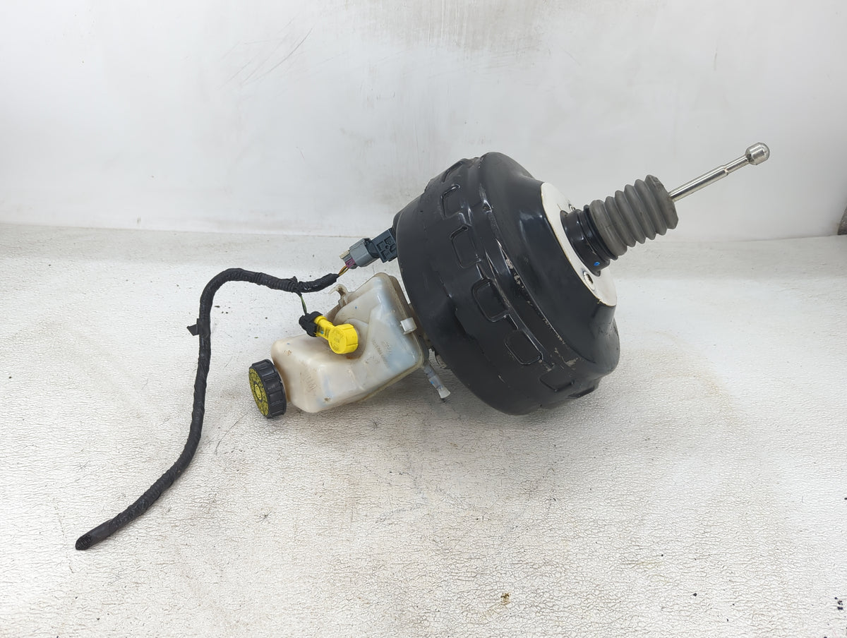 2013-2016 Chevrolet Malibu Power Brake Booster Oem 1423017 - Oemusedautoparts1.com
