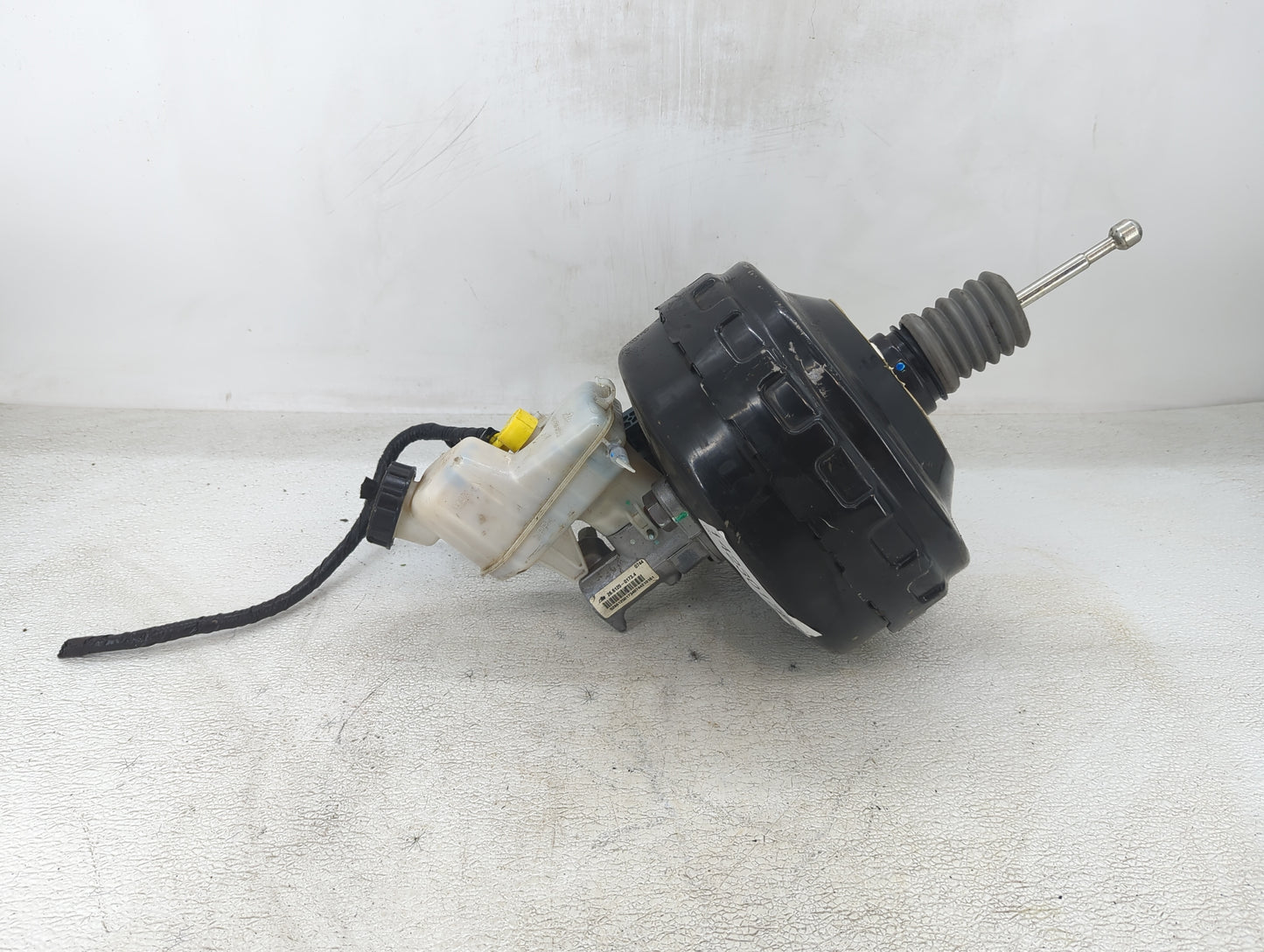 2013-2016 Chevrolet Malibu Power Brake Booster Oem - Oemusedautoparts1.com