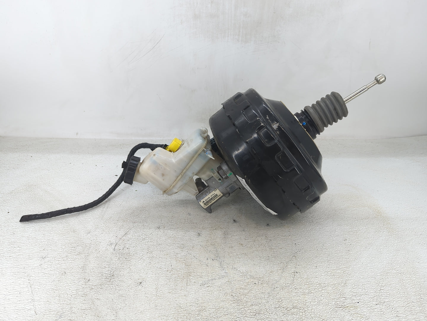 2013-2016 Chevrolet Malibu Power Brake Booster Oem 1423017 - Oemusedautoparts1.com