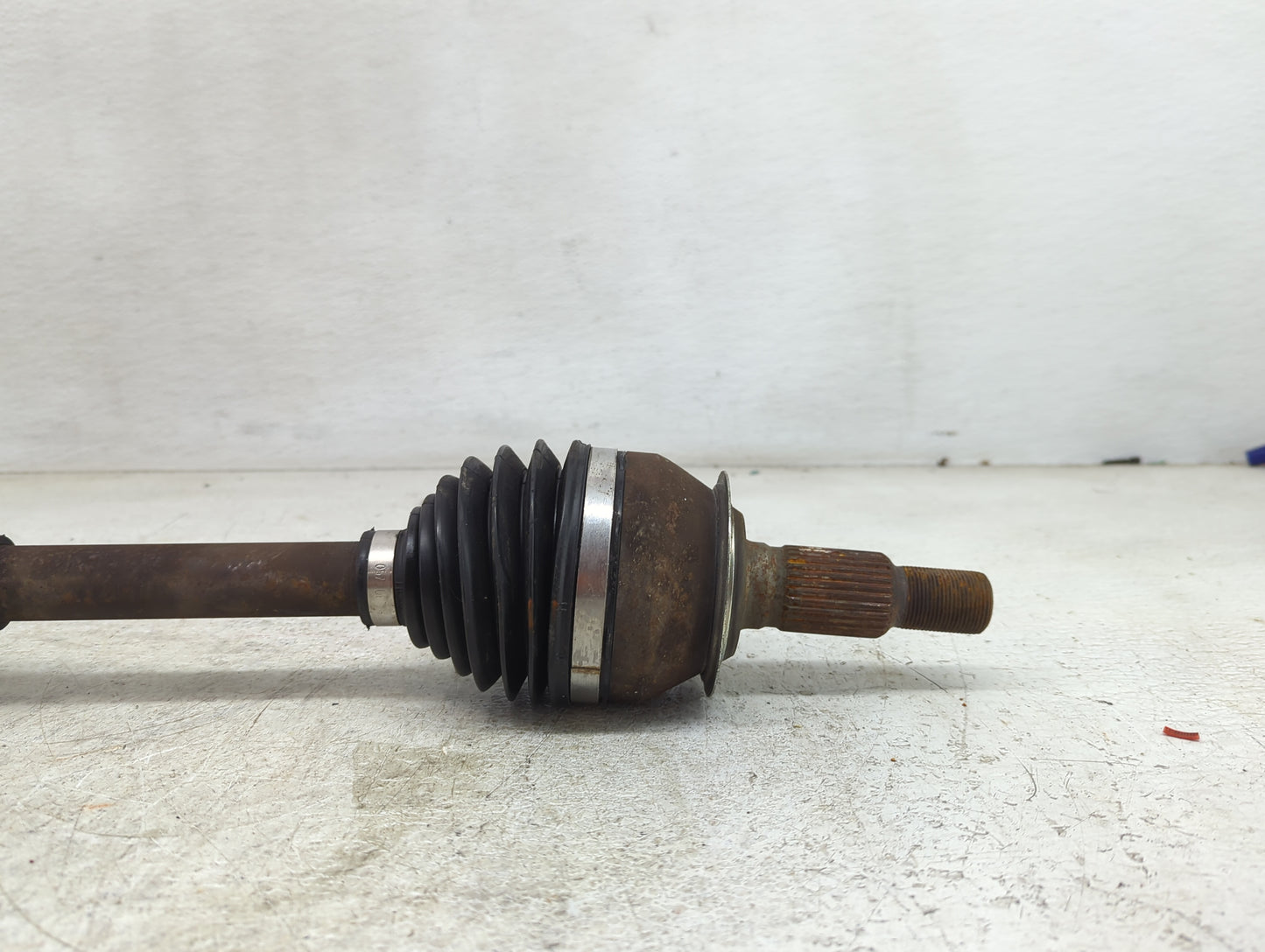 2013-2015 Chevrolet Malibu Axle Shaft Front Driver Cv C/v - Oemusedautoparts1.com