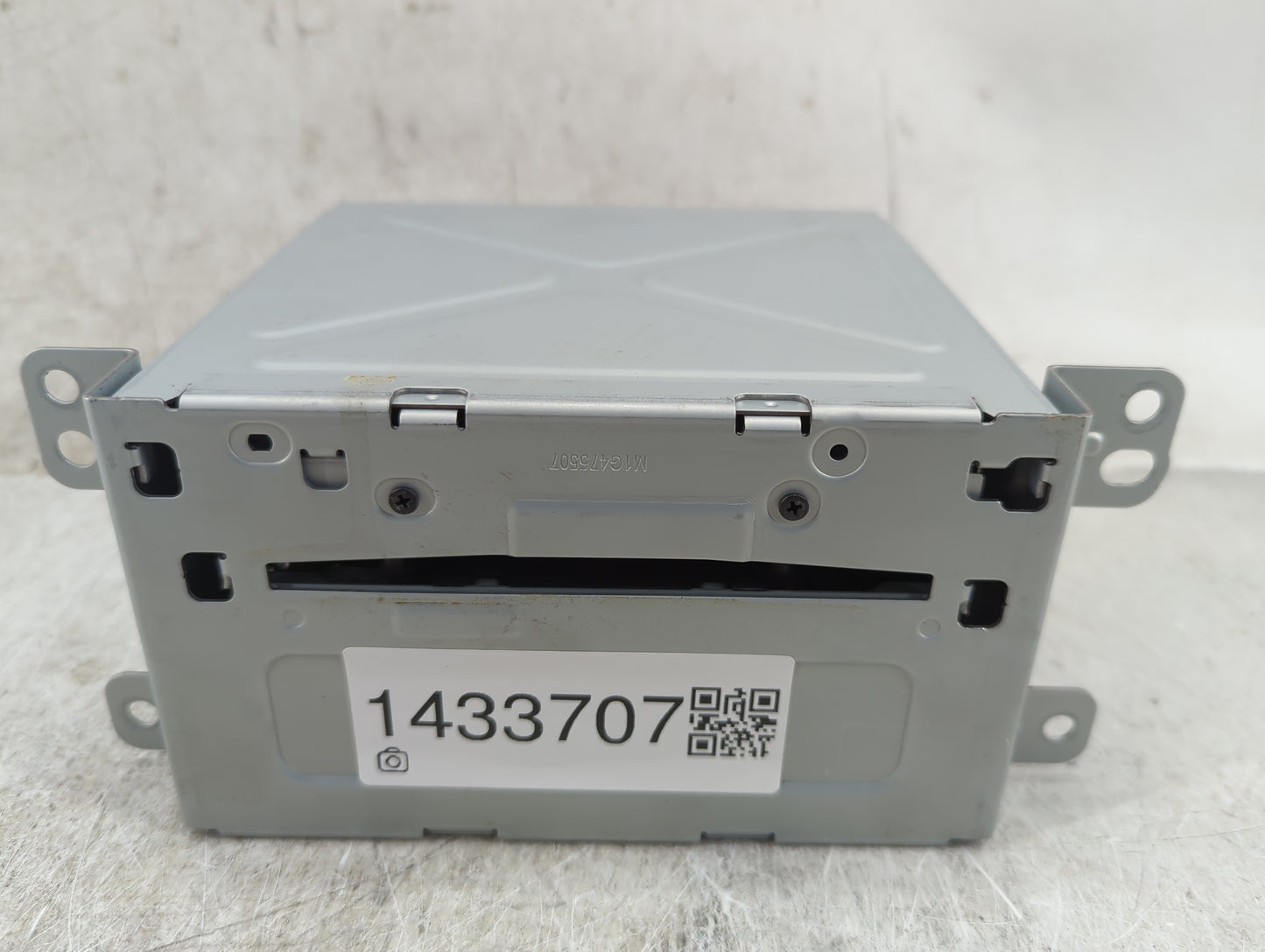 2014-2016 Chevrolet Malibu Radio AM FM Cd Player Receiver Replacement P/N:23161215 CQ-JG43E1GD Fits Fits 2014 2015 2016 OEM 