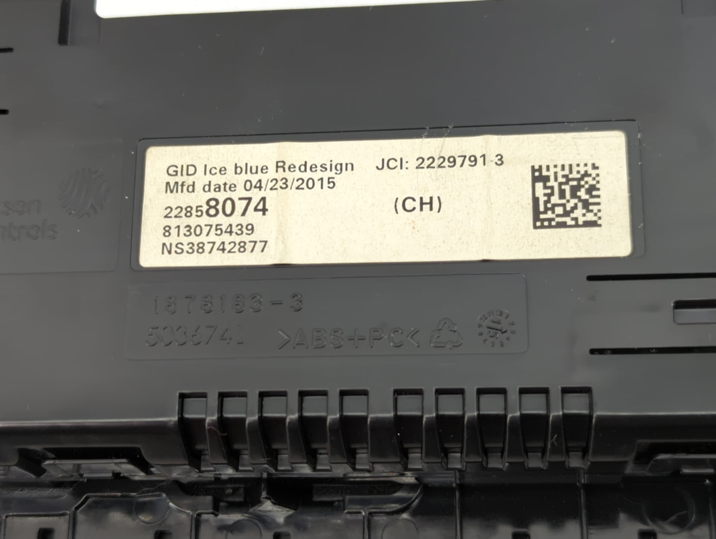2014-2016 Chevrolet Malibu Information Display Screen Black - Oemusedautoparts1.com