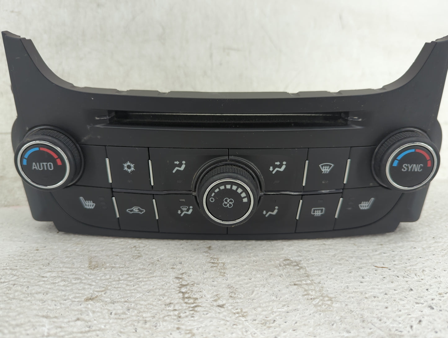 2013-2015 Chevrolet Malibu Climate Control Module Temperature AC/Heater Replacement P/N:23465799 545290509 Fits OEM Used Aut