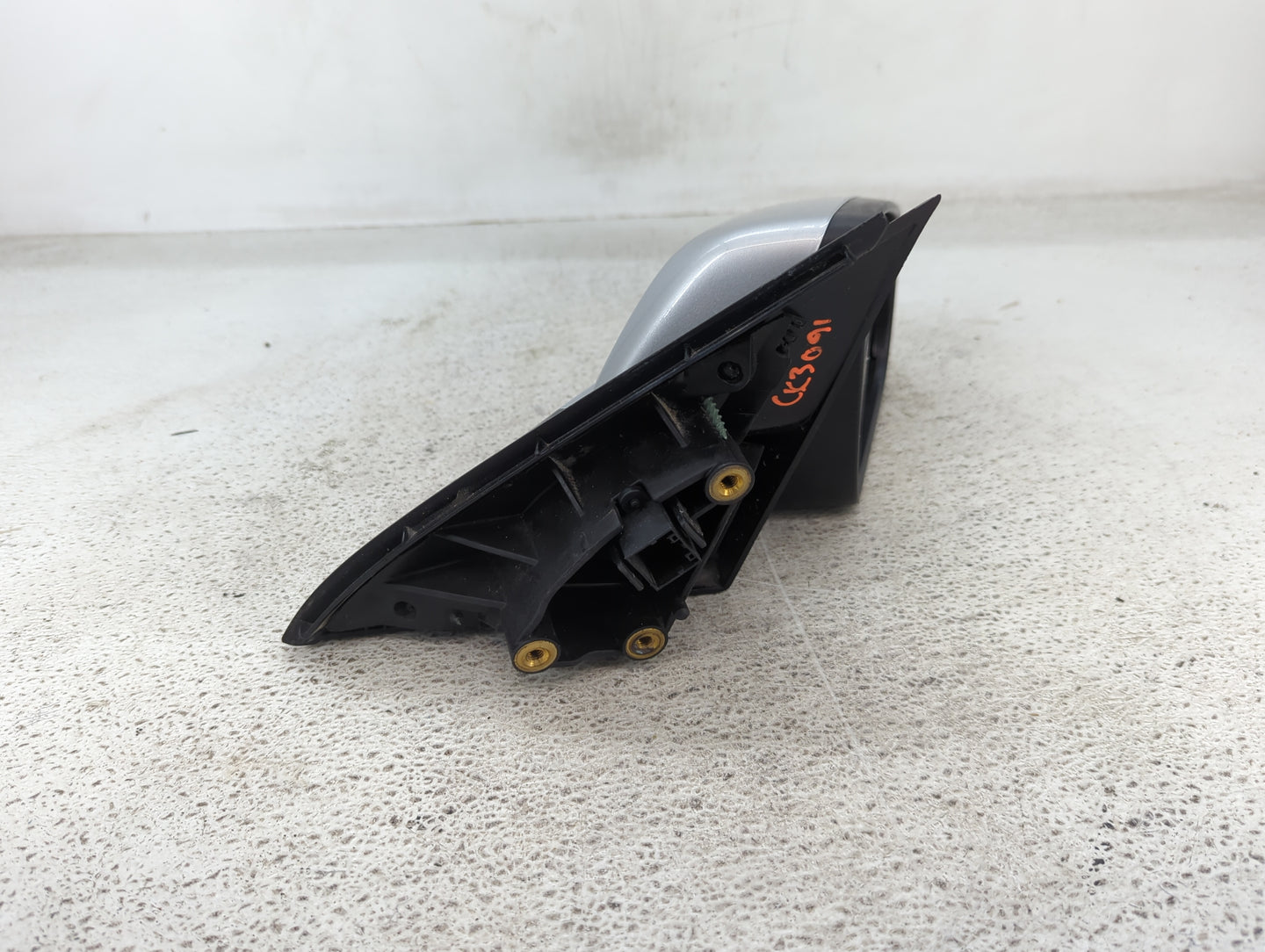 2014-2016 Chevrolet Malibu Passenger Side View Mirror - Right Door Mirror OEM Used - Oemusedautoparts1.com