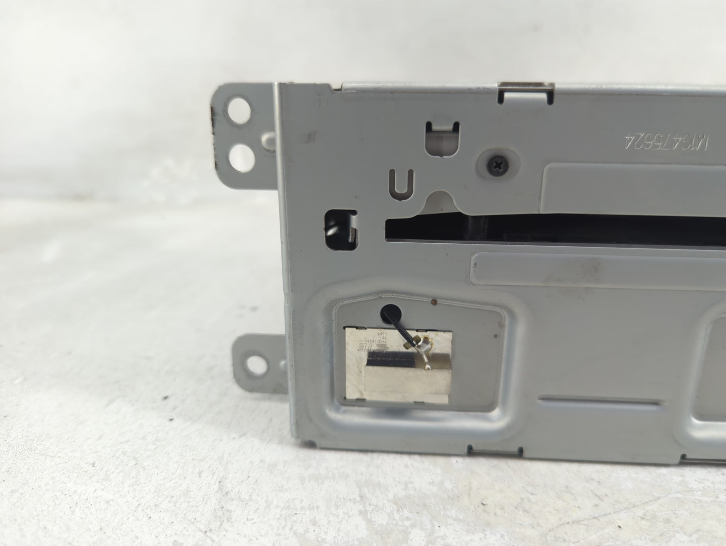 2014-2016 Chevrolet Malibu Radio AM FM Cd Player Receiver Replacement Fits Fits 2014 2015 2016 OEM Used Auto Parts - Oemused