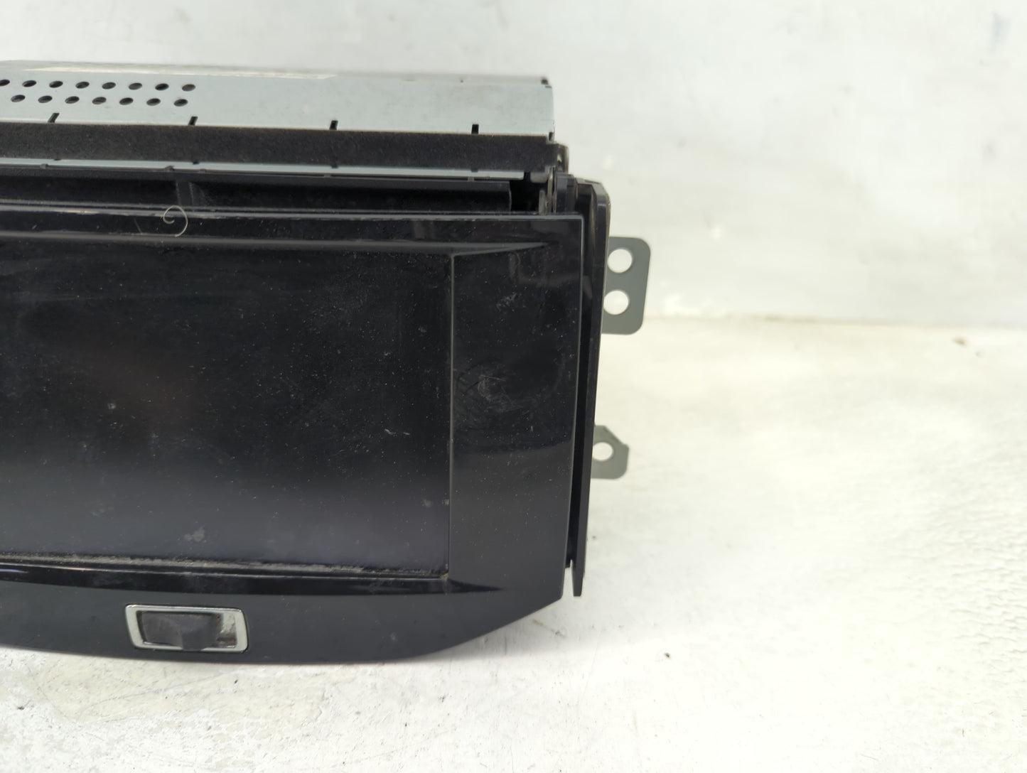 2015 Chevrolet Malibu Information Display Screen Black - Oemusedautoparts1.com