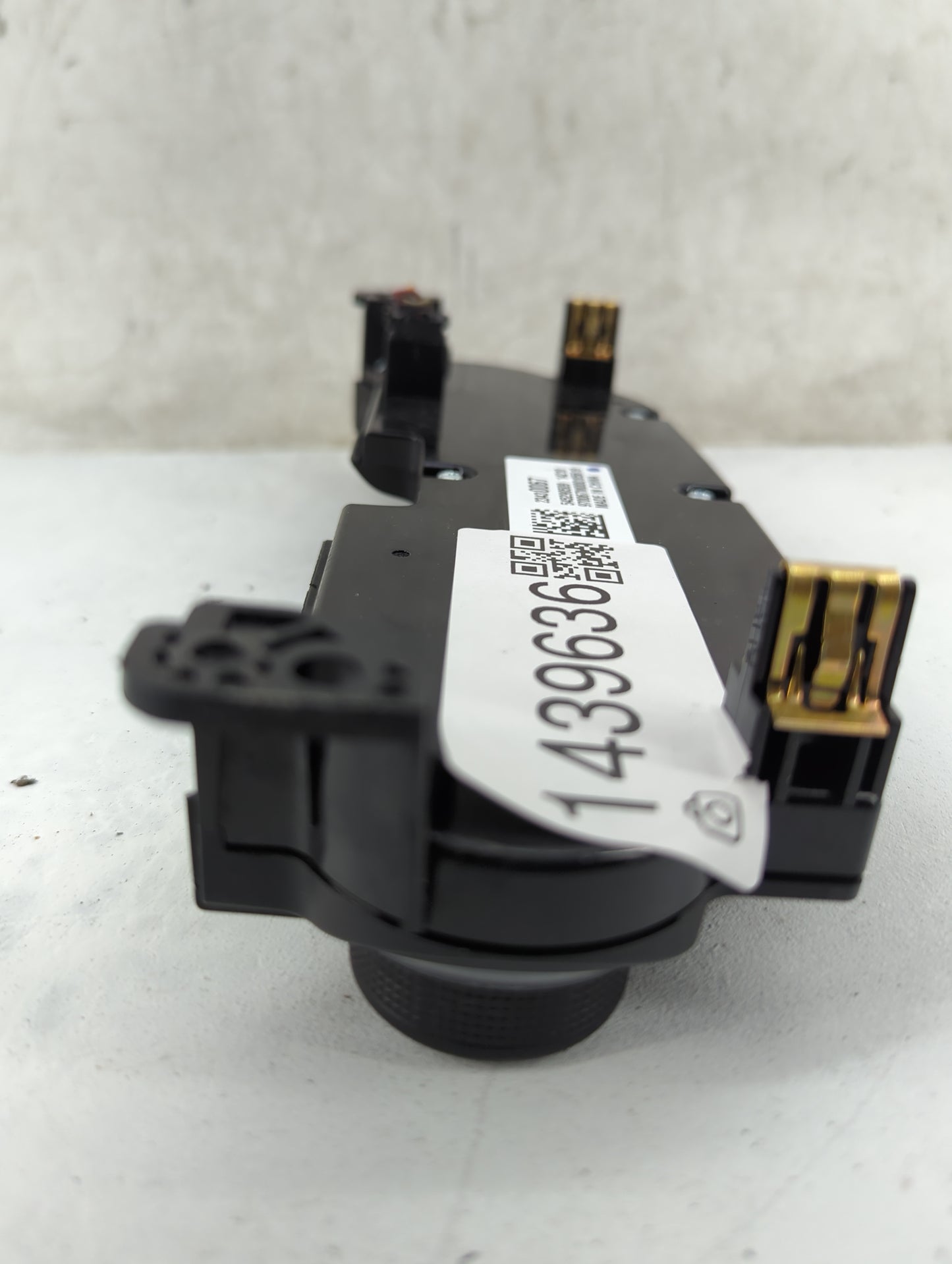 2015 Chevrolet Malibu Climate Control Module Temperature AC/Heater Replacement P/N:23430067 545290509, 970067M000105619 Fits
