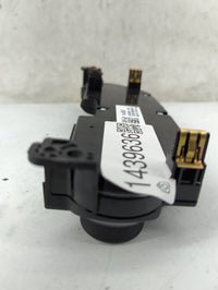 2015 Chevrolet Malibu Climate Control Module Temperature AC/Heater Replacement P/N:23430067 545290509, 970067M000105619 Fits
