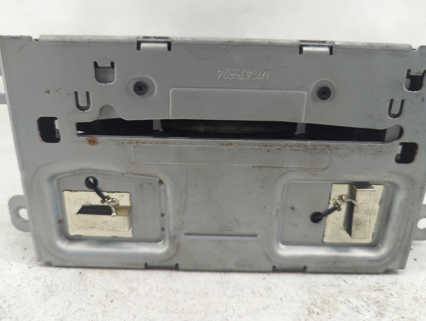2014-2016 Chevrolet Malibu Radio AM FM Cd Player Receiver Replacement P/N:23477343 Fits Fits 2014 2015 2016 OEM Used Auto Pa