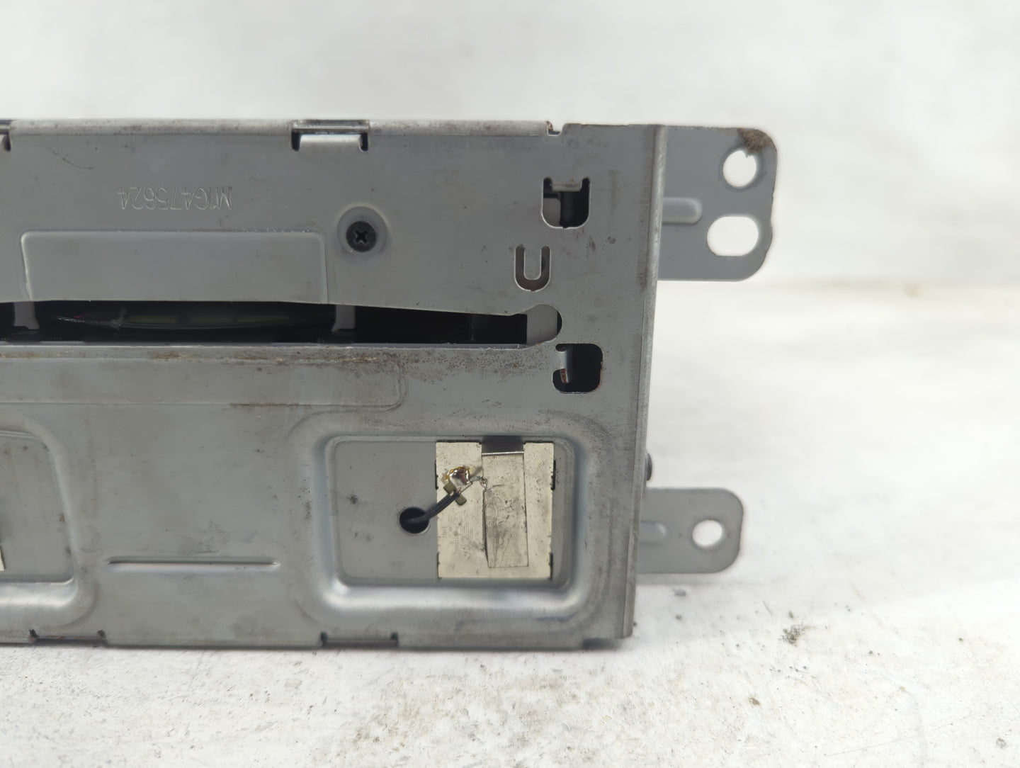 2014-2016 Chevrolet Malibu Radio AM FM Cd Player Receiver Replacement P/N:23477343 Fits Fits 2014 2015 2016 OEM Used Auto Pa