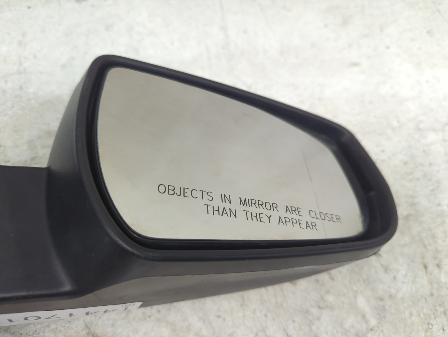 2014-2016 Chevrolet Malibu Passenger Side View Mirror - Right Door Mirror OEM Used - Oemusedautoparts1.com