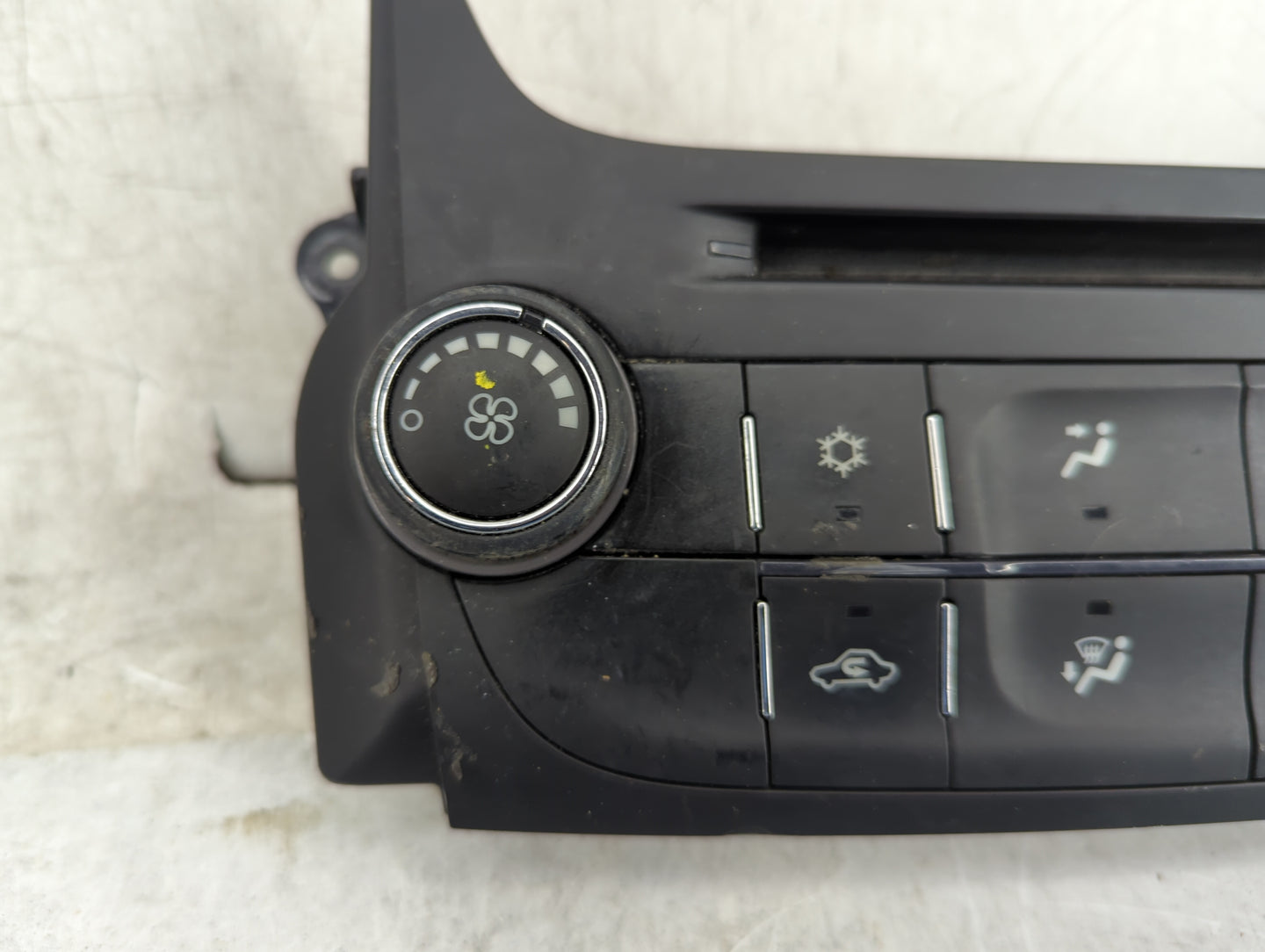 2014-2016 Chevrolet Malibu Climate Control Module Temperature AC/Heater Replacement P/N:23465797 545290509 Fits OEM Used Aut