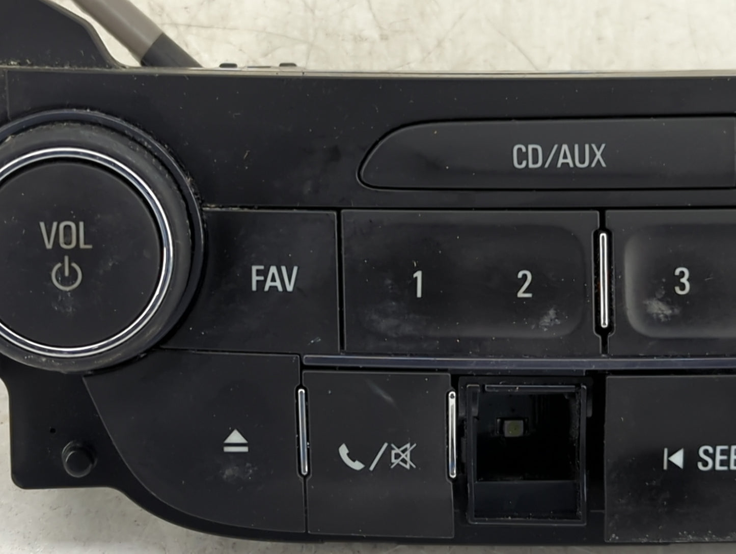 2014-2016 Chevrolet Malibu Radio Control Panel Black - Oemusedautoparts1.com