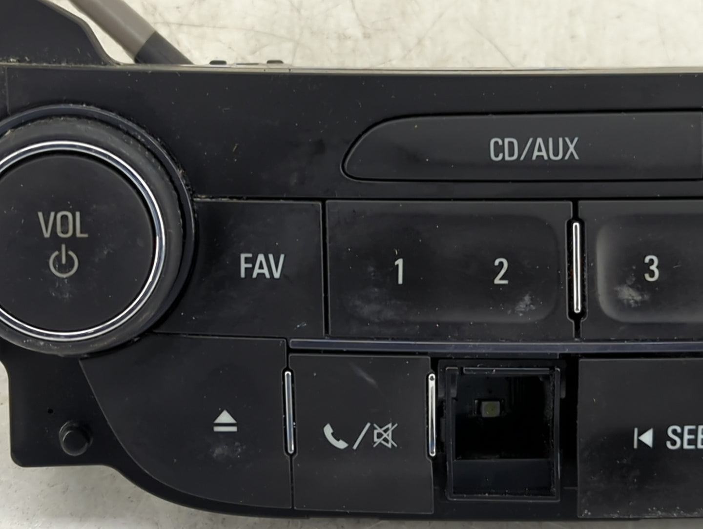 2014-2016 Chevrolet Malibu Radio Control Panel Black - Oemusedautoparts1.com