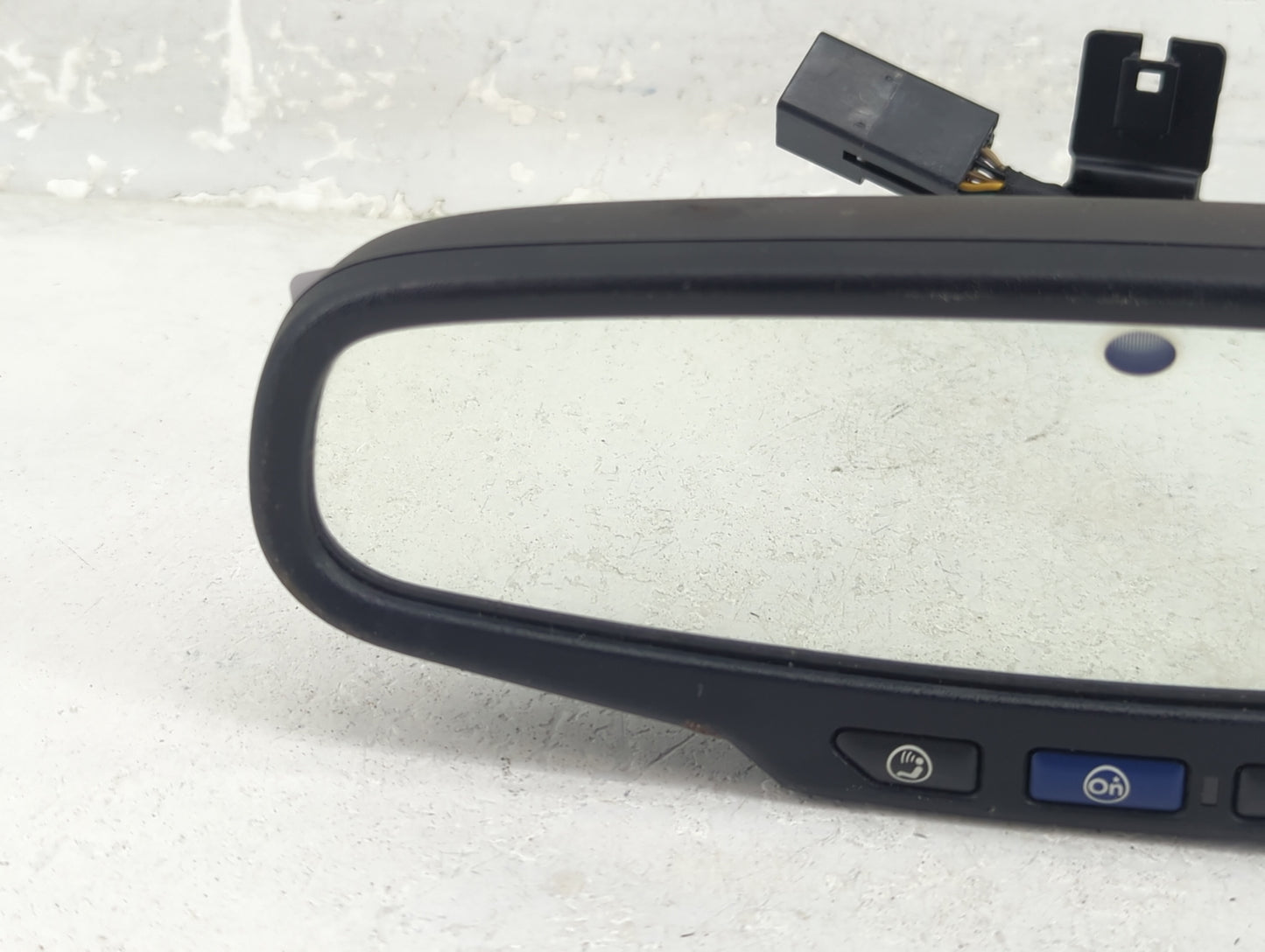 2013-2016 Chevrolet Malibu Interior Rear View Mirror Replacement OEM P/N:026539 GNTX-869 Fits OEM Used Auto Parts - Oemuseda