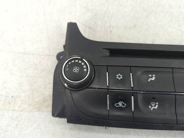 2014-2016 Chevrolet Malibu Climate Control Module Temperature AC/Heater Replacement P/N:23465797 545290509 Fits OEM Used Aut