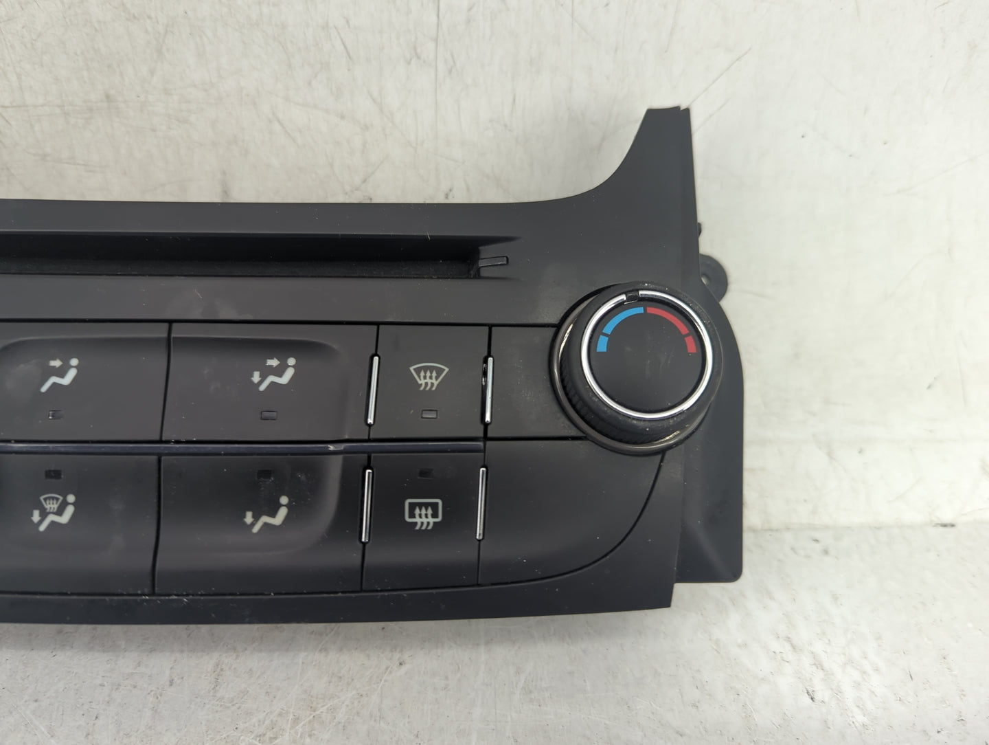 2014-2016 Chevrolet Malibu Climate Control Module Temperature AC/Heater Replacement P/N:23465797 545290509 Fits OEM Used Aut