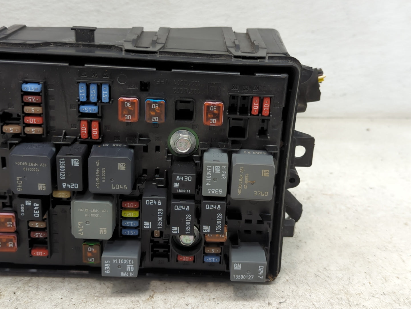 2014-2016 Chevrolet Malibu Fusebox Fuse Box Panel Relay Module P/N:23424338_01 Fits Fits 2014 2015 2016 OEM Used Auto Parts 