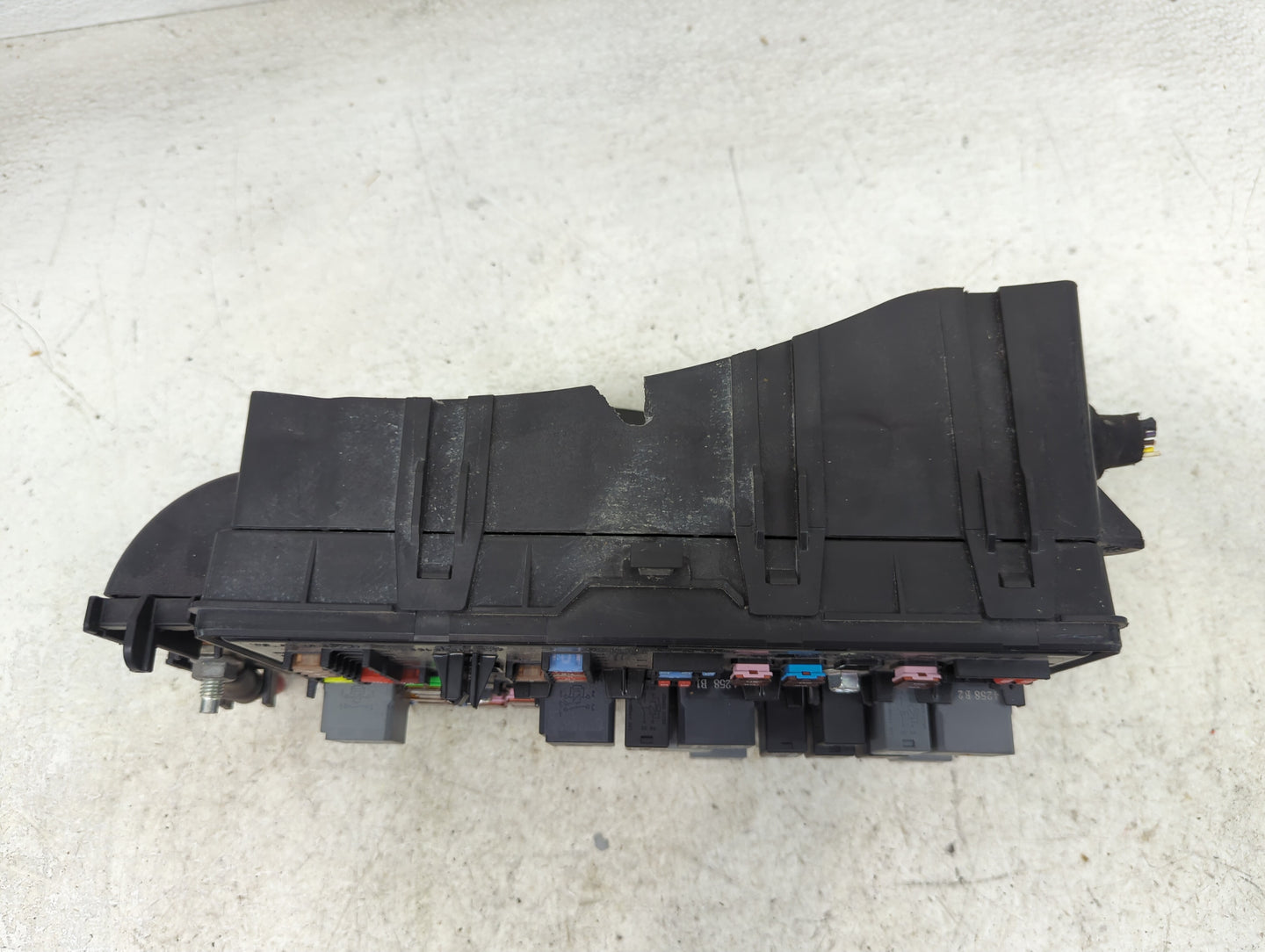 2014-2016 Chevrolet Malibu Fusebox Fuse Box Panel Relay Module P/N:23424338_01 Fits Fits 2014 2015 2016 OEM Used Auto Parts 