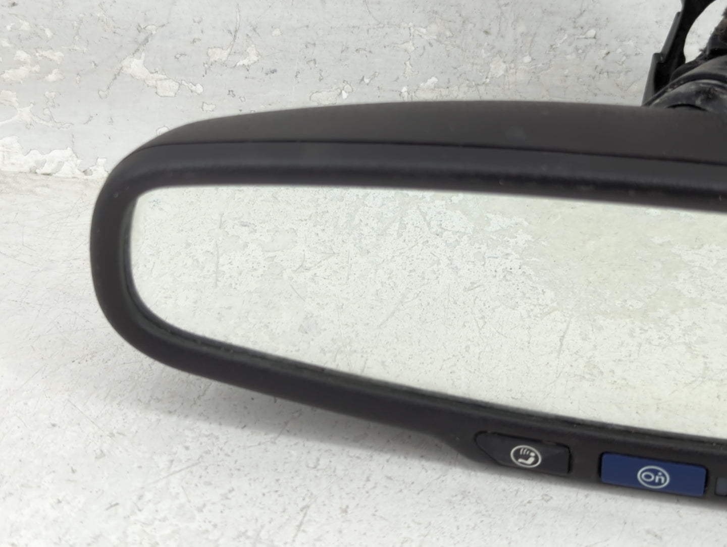 2013-2016 Chevrolet Malibu Interior Rear View Mirror Replacement OEM Fits OEM Used Auto Parts - Oemusedautoparts1.com