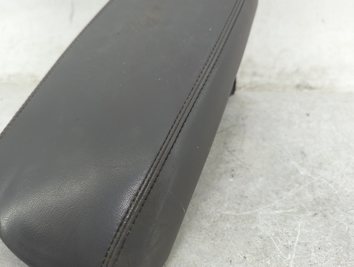 2015 Chevrolet Malibu Center Console Armrest Cover Lid Fits OEM Used Auto Parts - Oemusedautoparts1.com