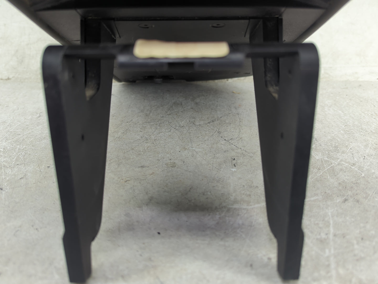 2015 Chevrolet Malibu Center Floor Console Fits OEM Used Auto Parts - Oemusedautoparts1.com