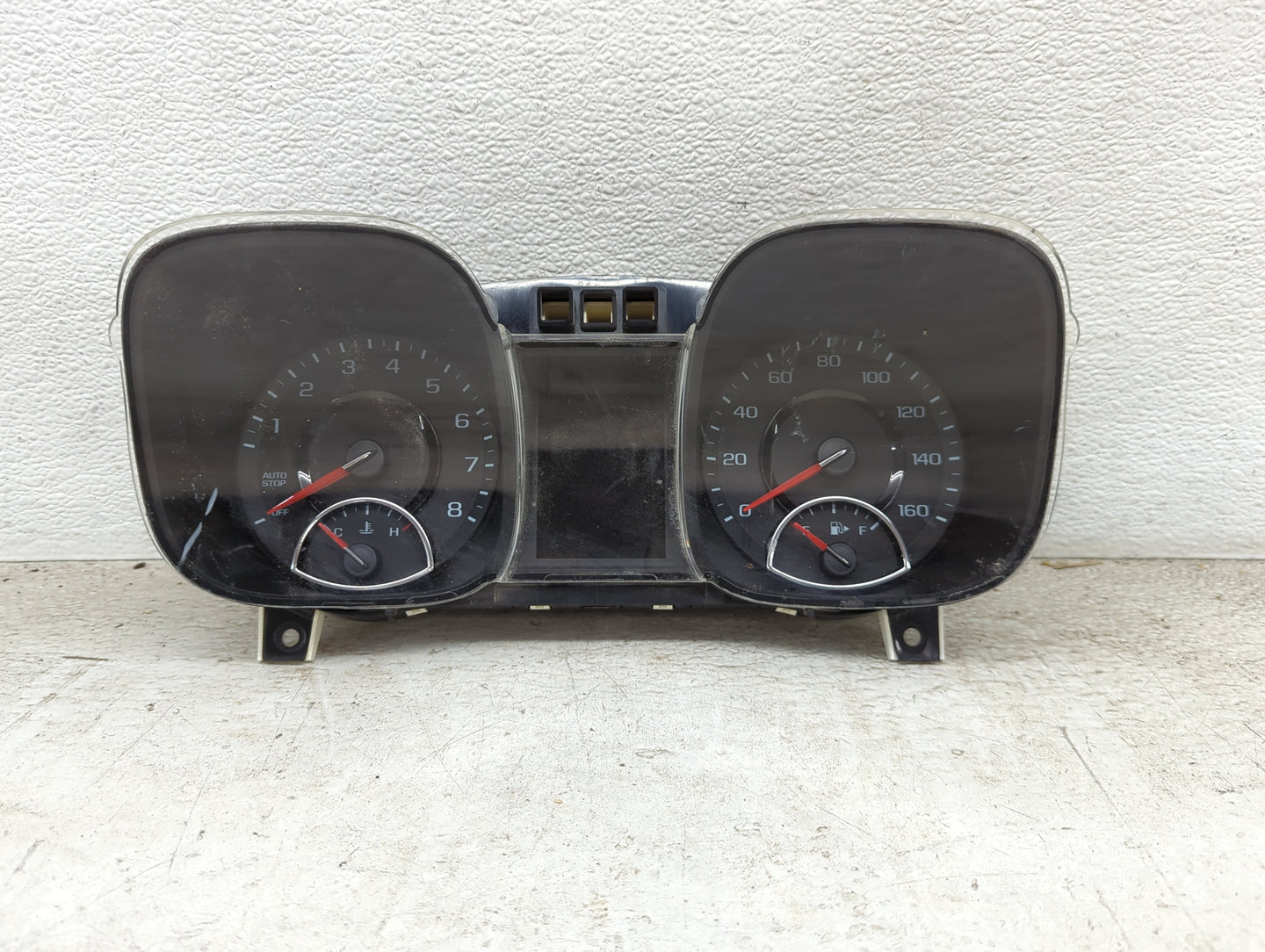 2014-2016 Chevrolet Malibu Speedometer Instrument Cluster Gauges - Oemusedautoparts1.com