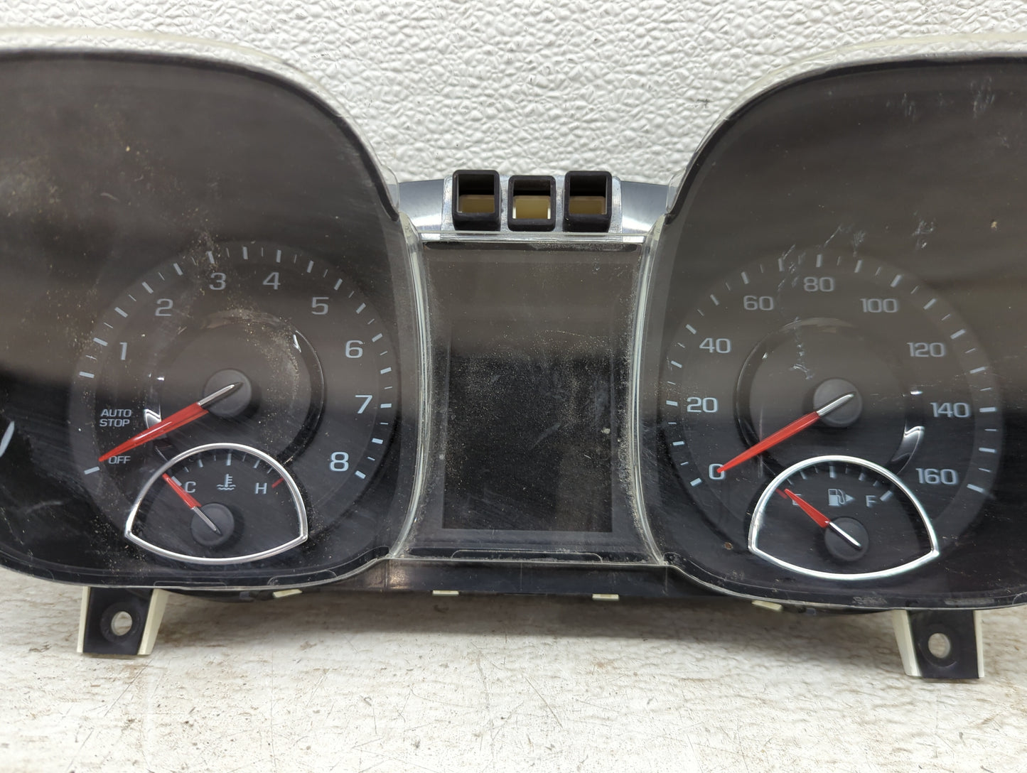 2014-2016 Chevrolet Malibu Speedometer Instrument Cluster Gauges - Oemusedautoparts1.com