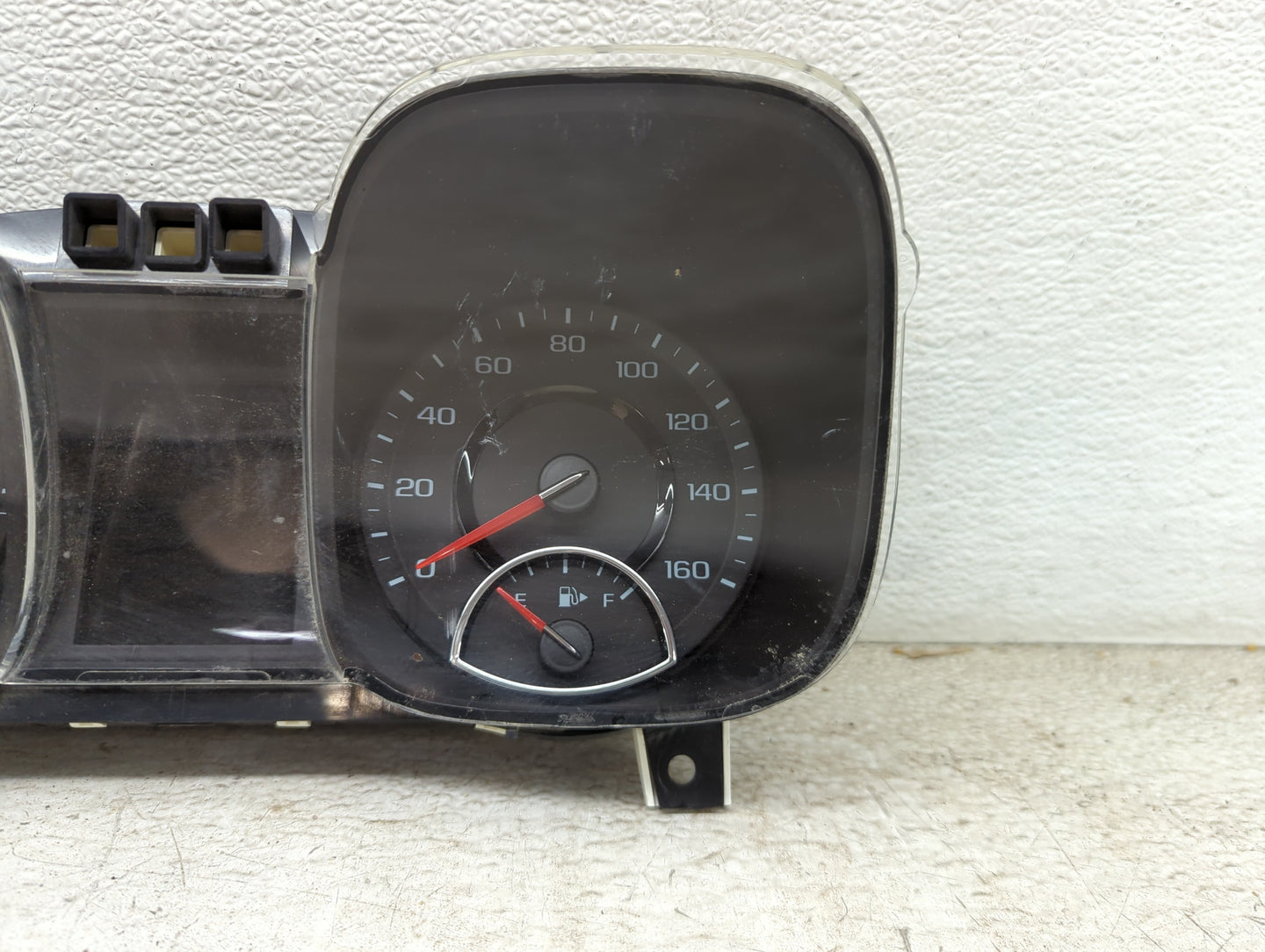 2014-2016 Chevrolet Malibu Speedometer Instrument Cluster Gauges - Oemusedautoparts1.com