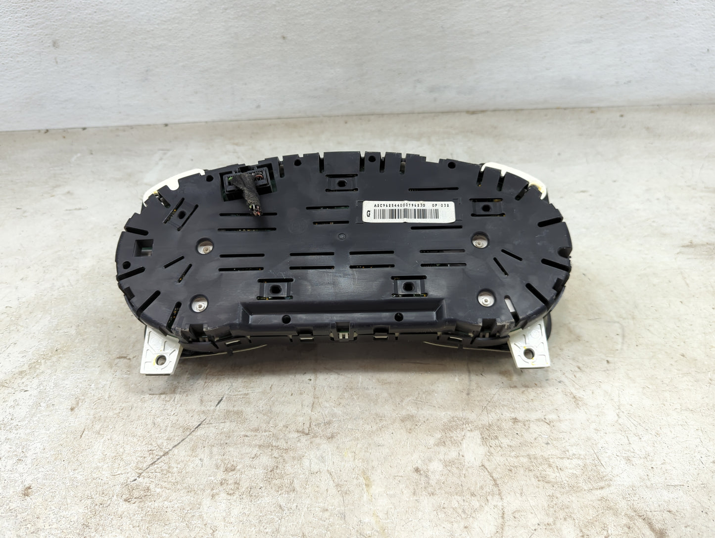 2014-2016 Chevrolet Malibu Speedometer Instrument Cluster Gauges - Oemusedautoparts1.com