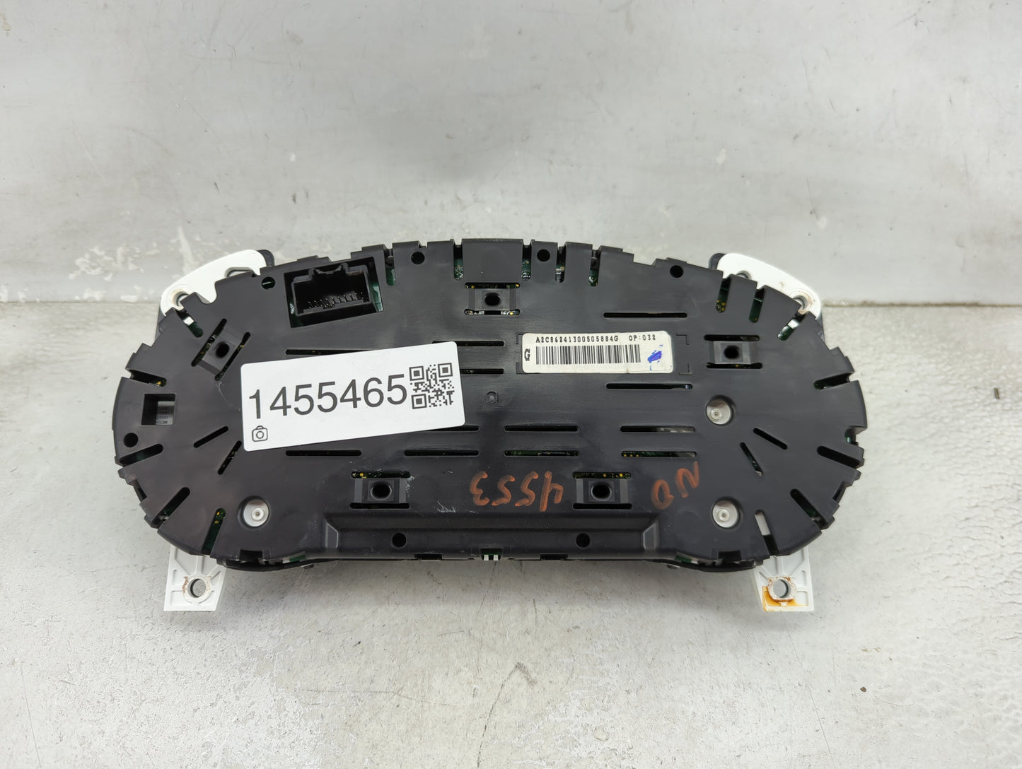 2014-2016 Chevrolet Malibu Instrument Cluster Speedometer Gauges Miles: Fits Fits 2014 2015 2016 OEM Used Auto Parts - Oemus