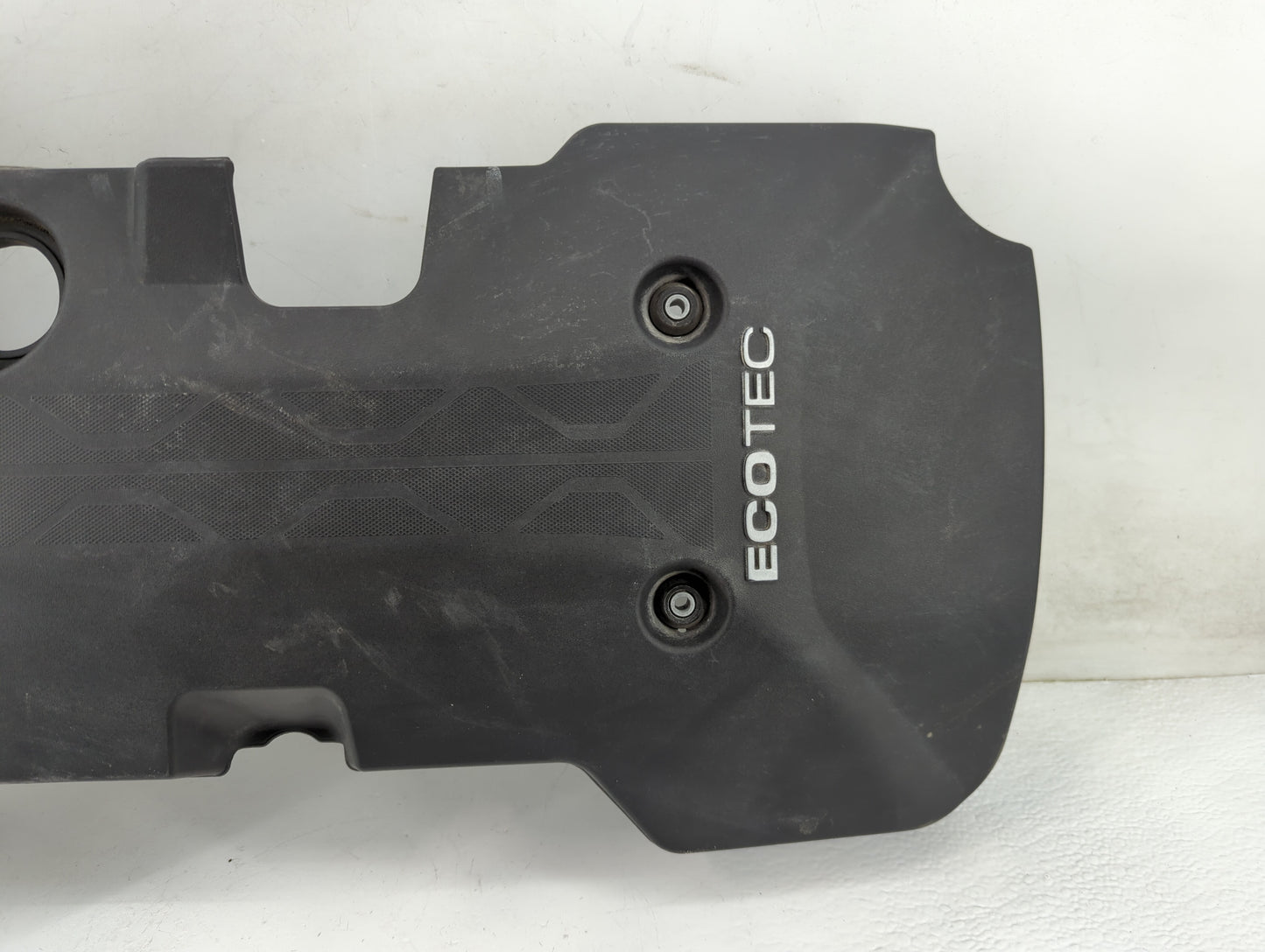 2015 Chevrolet Malibu Engine Cover 1457892 - Oemusedautoparts1.com