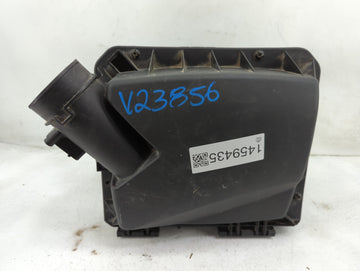 2014-2015 Chevrolet Malibu Air Cleaner Intake-duct Hose Tube 1459435 - Oemusedautoparts1.com