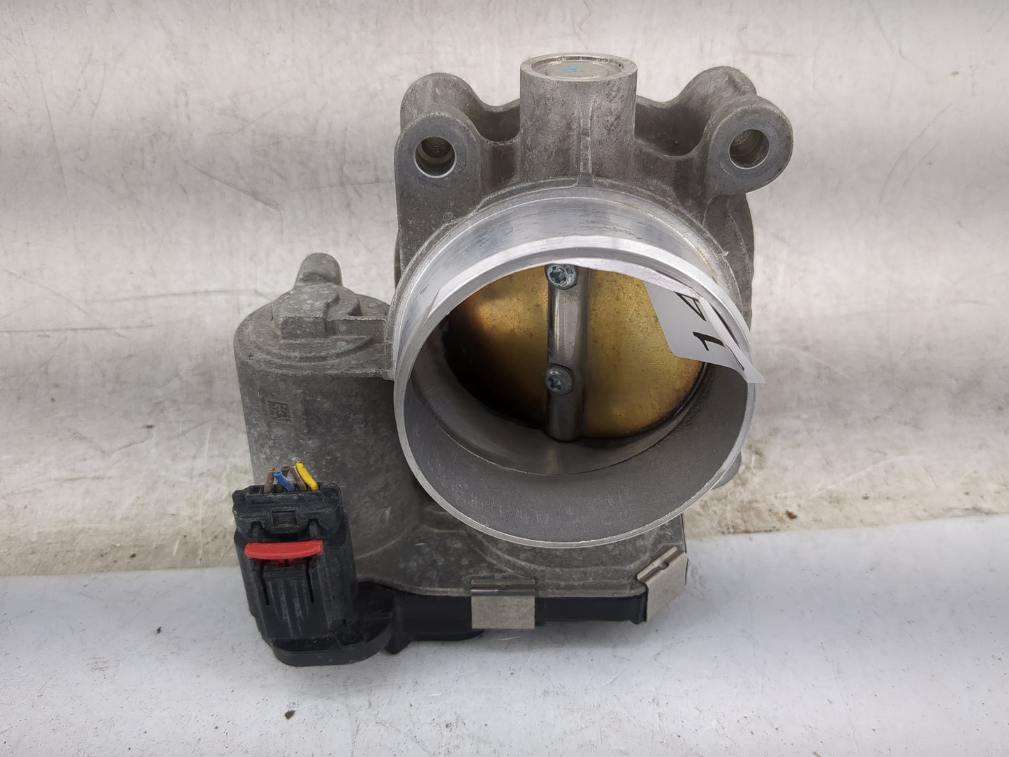 2013-2015 Chevrolet Malibu Throttle Body P/N:12627217 Fits Fits 2013 2014 2015 2017 2018 2019 2020 OEM Used Auto Parts - Oem
