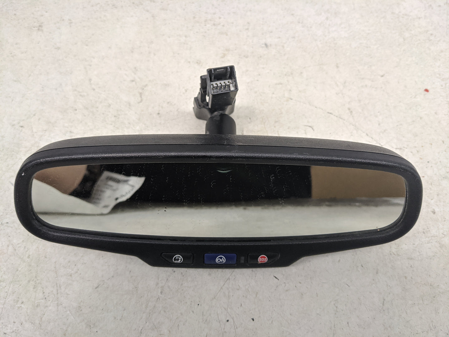 2013-2016 Chevrolet Malibu Interior Rear View Mirror Replacement OEM P/N:13584891 Fits OEM Used Auto Parts - Oemusedautopart