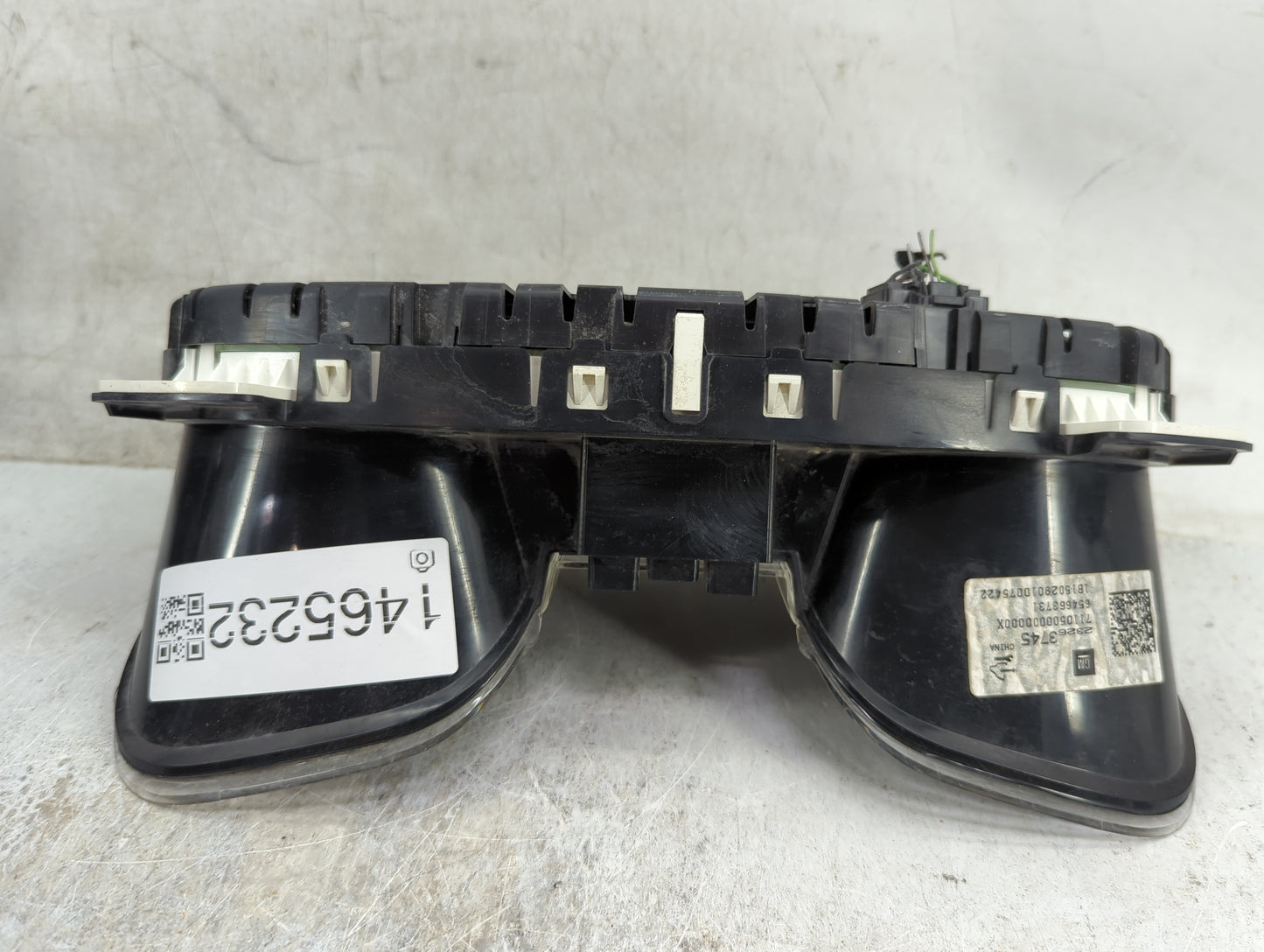 2014-2016 Chevrolet Malibu Instrument Cluster Speedometer Gauges P/N:23263745 71105000000X Miles: Fits Fits 2014 2015 2016 O