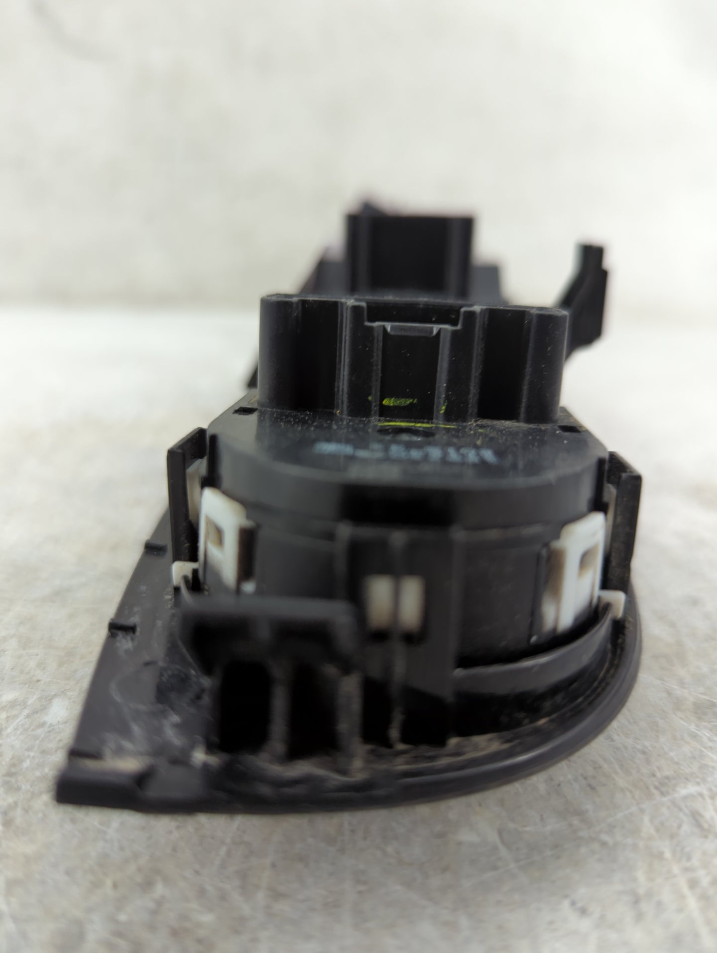2014-2016 Chevrolet Malibu Master Power Window Switch Replacement Driver Side Left P/N:25872074 1C917577 Fits OEM Used Auto 