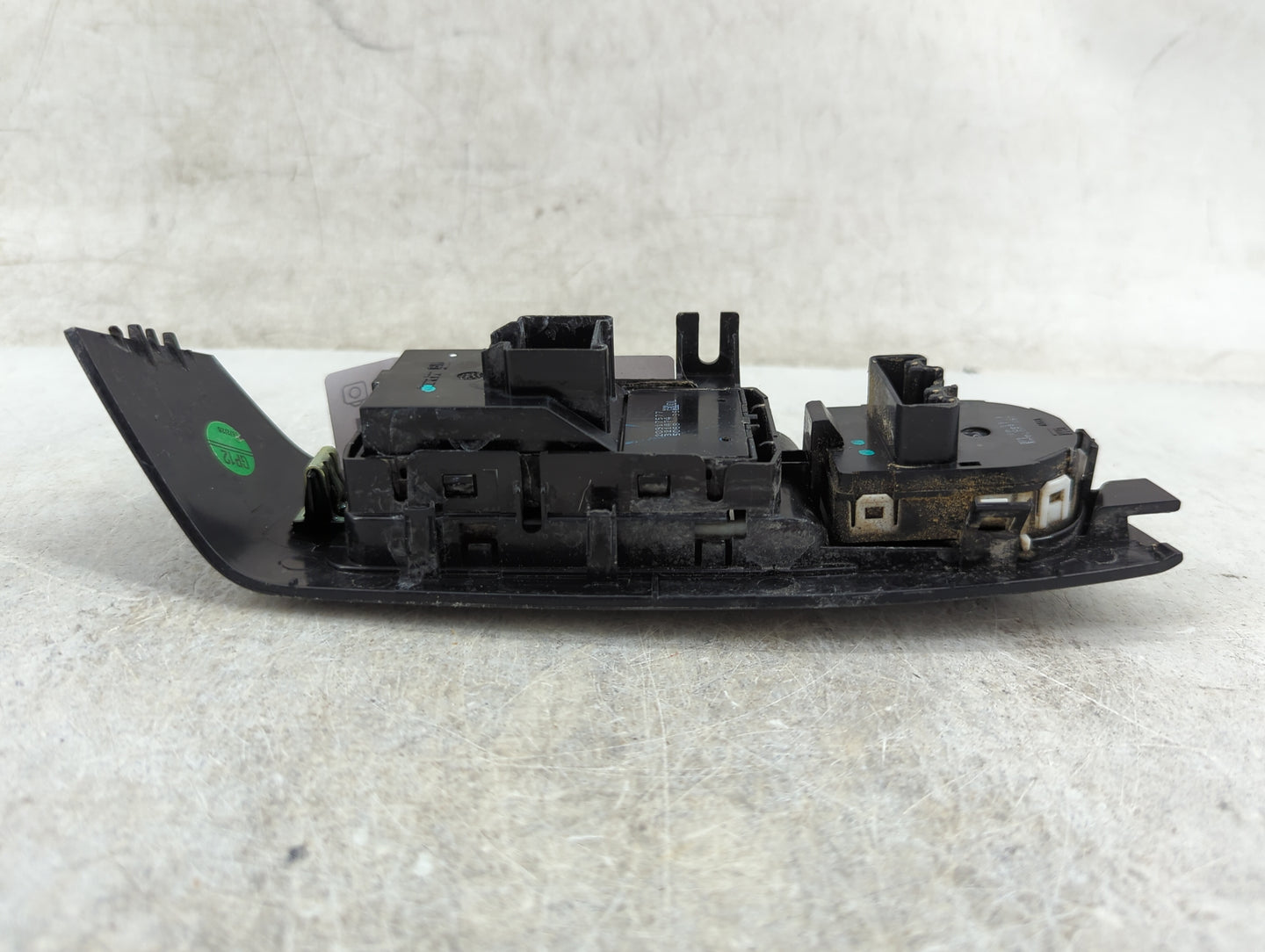2013-2016 Chevrolet Malibu Master Power Window Switch Replacement Driver Side Left P/N:20917577 321474 Fits OEM Used Auto Pa