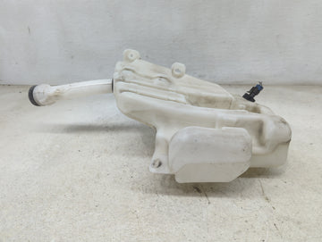 2013-2016 Chevrolet Malibu Windshield Washer Fluid Reservoir Bottle Oem 1465915 - Oemusedautoparts1.com