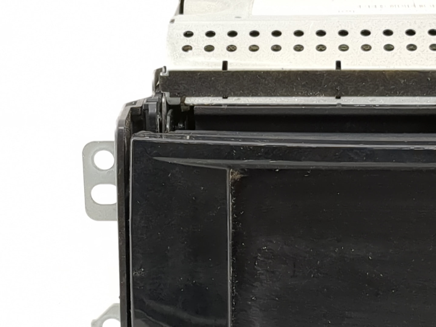 2013-2016 Chevrolet Malibu Information Display Screen 1468309 - Oemusedautoparts1.com