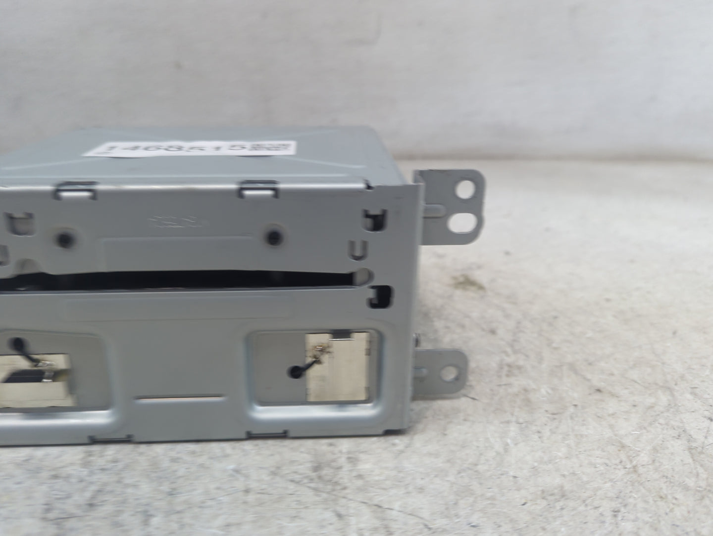 2014-2016 Chevrolet Malibu Radio AM FM Cd Player Receiver Replacement P/N:23476254 CQ-FG74EBGDA Fits Fits 2014 2015 2016 OEM