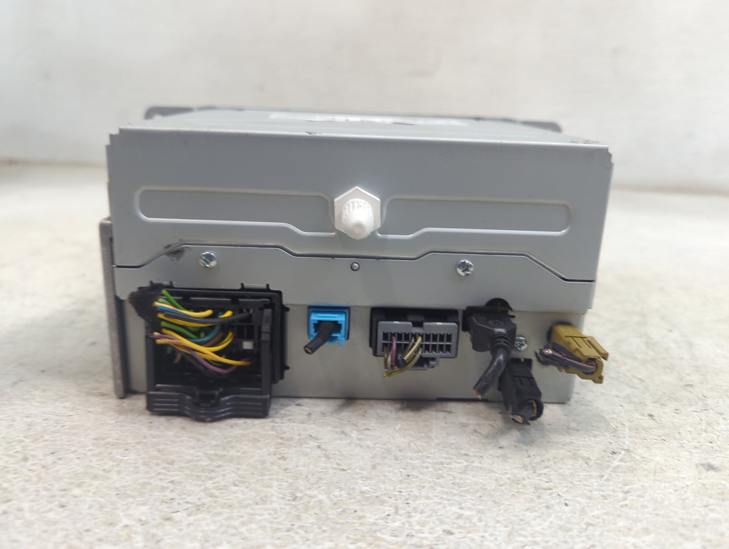 2014-2016 Chevrolet Malibu Radio AM FM Cd Player Receiver Replacement P/N:23476254 CQ-FG74EBGDA Fits Fits 2014 2015 2016 OEM