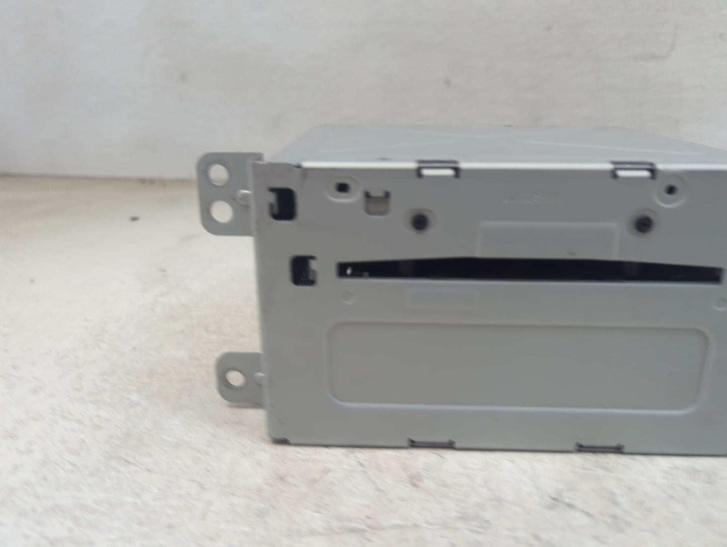 2014-2016 Chevrolet Malibu Radio AM FM Cd Player Receiver Replacement P/N:23161215 GDJGA3E1G0 Fits Fits 2014 2015 2016 OEM U