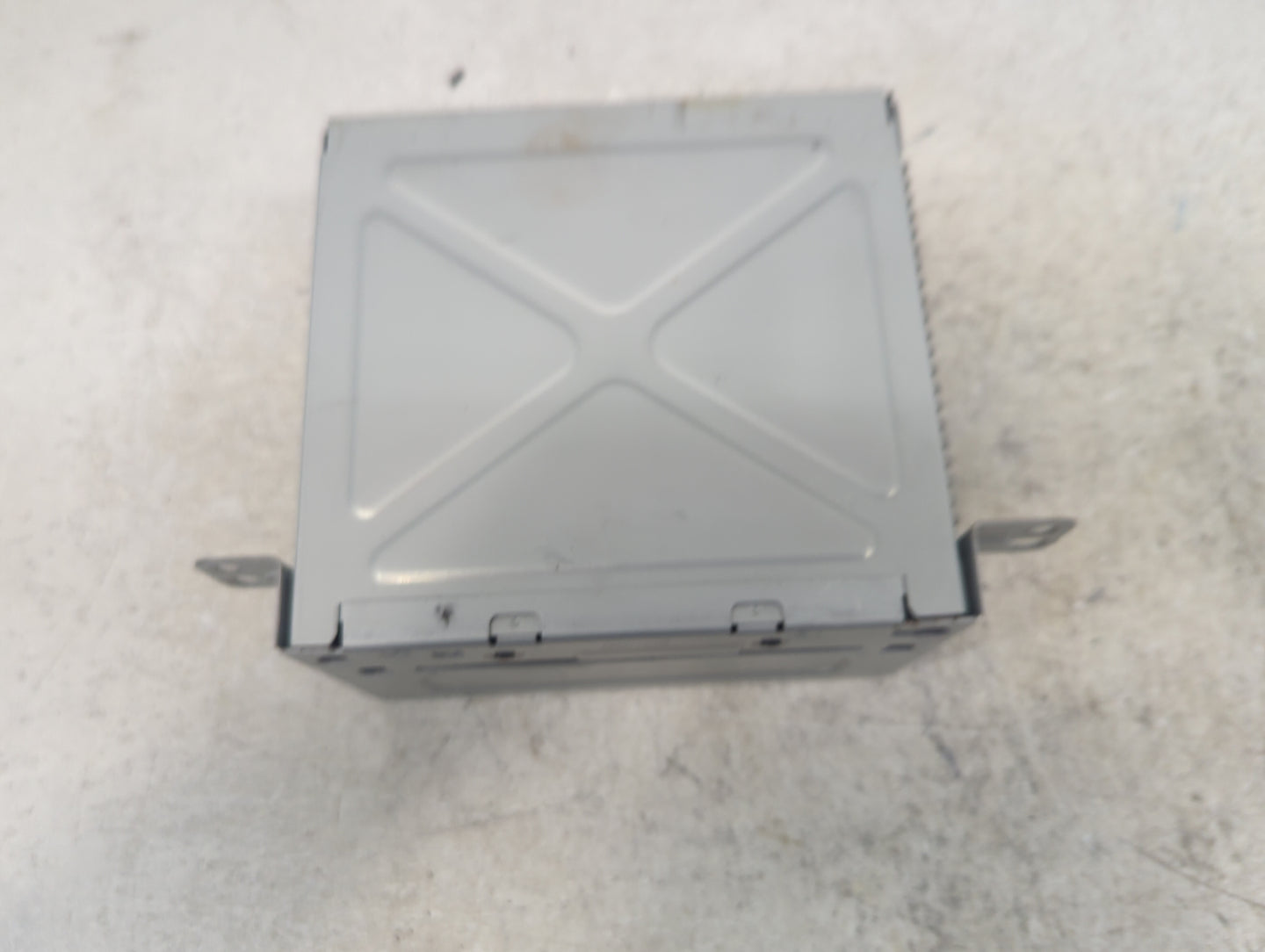 2014-2016 Chevrolet Malibu Radio AM FM Cd Player Receiver Replacement P/N:23161215 GDJGA3E1G0 Fits Fits 2014 2015 2016 OEM U