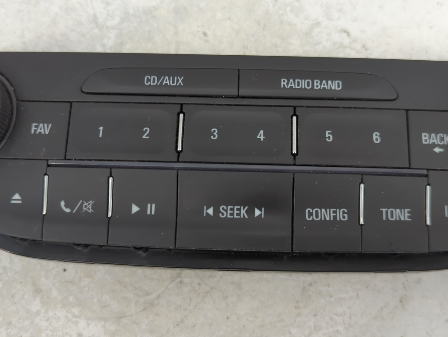 2014-2016 Chevrolet Malibu Radio Control Panel 1469140 - Oemusedautoparts1.com