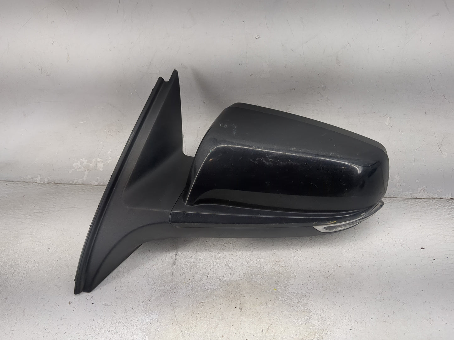 2014-2016 Chevrolet Malibu Driver Side View Mirror - Left Door Mirror OEM Used - Oemusedautoparts1.com