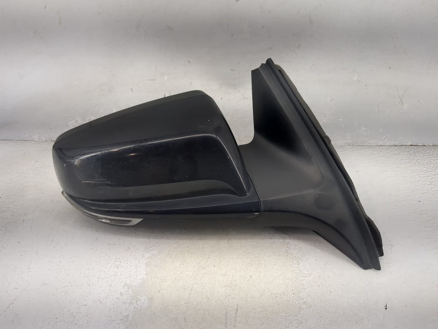 2014-2016 Chevrolet Malibu Passenger Side View Mirror - Right Door Mirror OEM Used - Oemusedautoparts1.com
