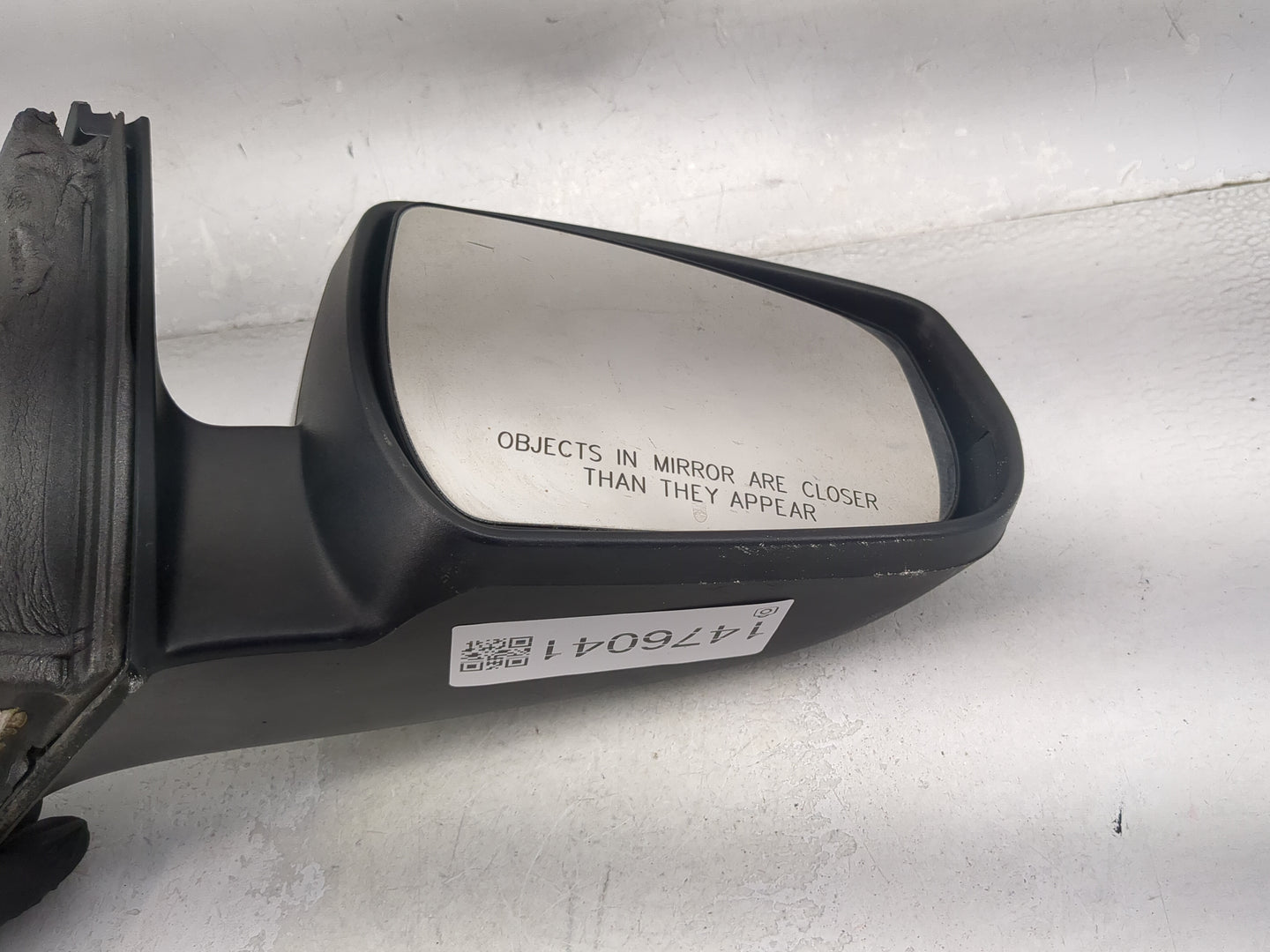 2014-2016 Chevrolet Malibu Passenger Side View Mirror - Right Door Mirror OEM Used - Oemusedautoparts1.com